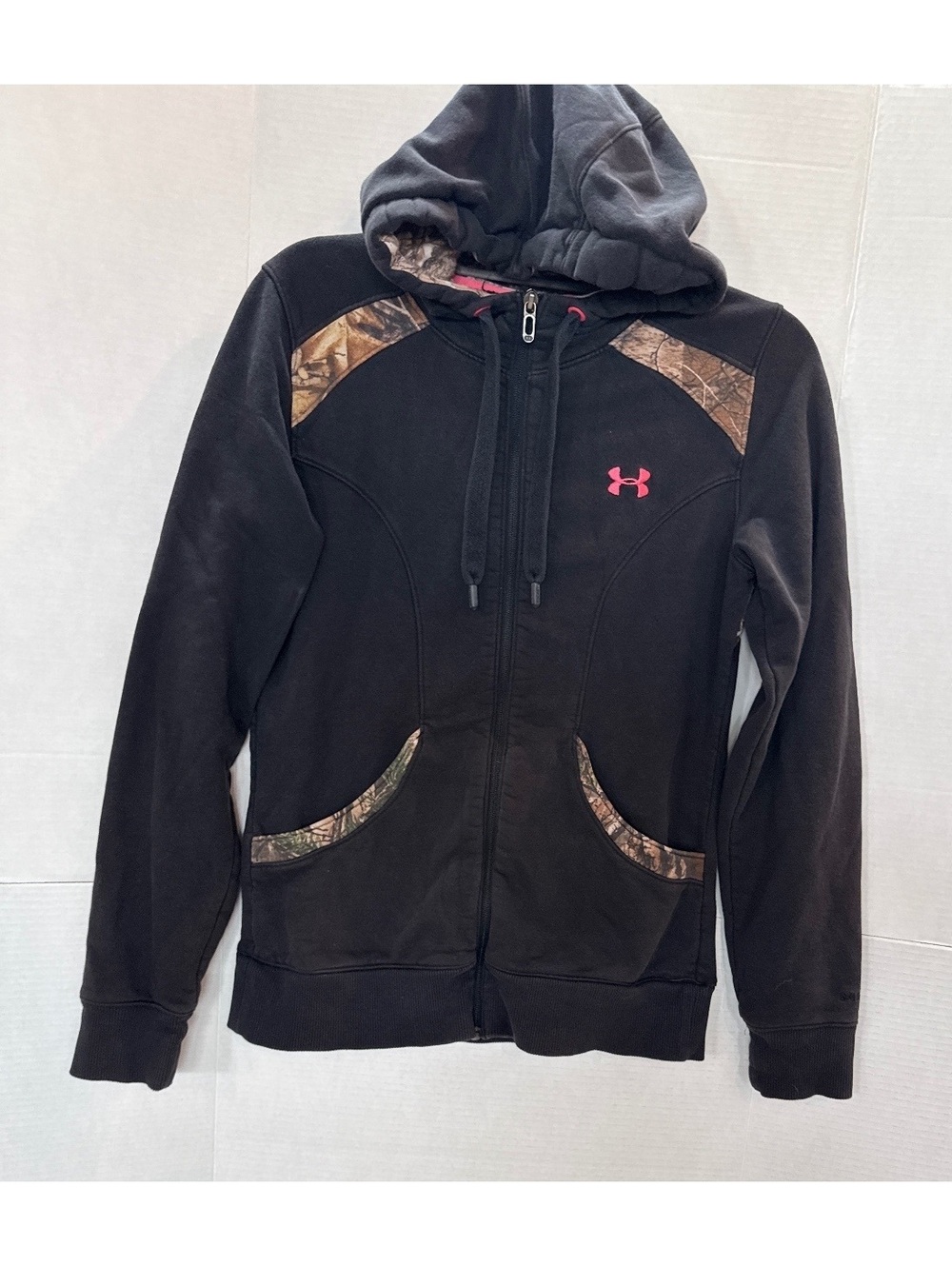 Under Armour Women's Medium Black Full Zip Hoodie with Camo Accents